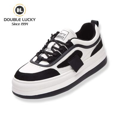 China Lucky Zapatos Deportivos Wholesale Fashion Sneakers Double Cushioning Non-slip Casual Women Style Skateboarding Walking Shoes China for sale