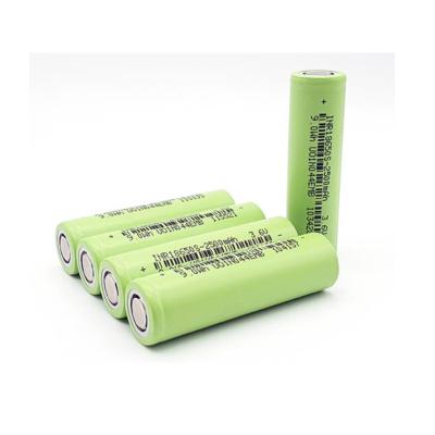 China Toys 2021 million running 3.7v 2.5ah 2500mah 3c lithium ion 18650 rechargeable battery for electric scooter for sale