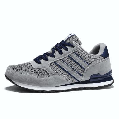 Chine Les chaussures occasionnelles de séchage rapides de sports, espadrilles de badminton lacent la fermeture à vendre