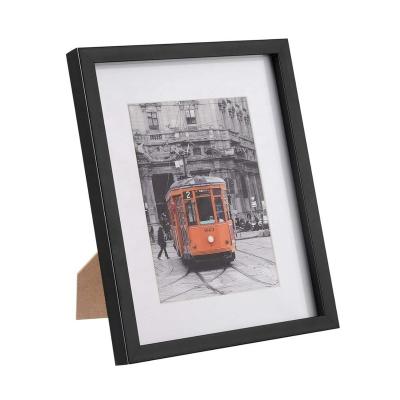 China fashionable & Modern Wall Mount Picture Frame / Wooden Picture Frame Black Manufacturer for sale