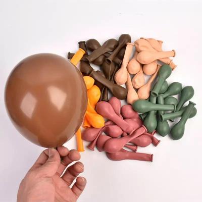 China Retro Activity Decoration 200pcs Color Latex Balloon Wholesale 5 Inch Vintage Balloon Birthday Wedding Party Retro Stage Decorations for sale