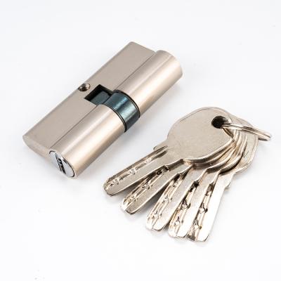 China Brass 6 pin security Euro Profile Brass lock cylinder/ double side key operation cylinder/door lock cylinder with key for sale