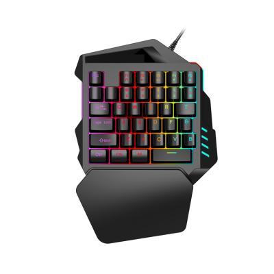 China For Gaming USB 2.0 Wired 35 Keys LED Light Mechanical Computer Keyboard Gaming Keyboard and Mouse for sale