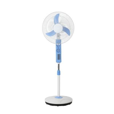 China Low Noise DC Solar Floor Fan 12V 16 Inch With Rechargeable LED Lamp Holder Fan for sale