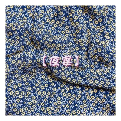 China 100% Polyester Korean Silk Tiny Floral Printed Woven Fabric Shrink-Resistant For Dress And Suit Low MOQ for sale