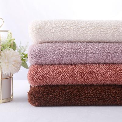 China Shu Velveteen Fabric 100 Anti-Static Polyester Knitted Shu Velveteen Fabric Dyed Super Soft Plush Fabric for sale