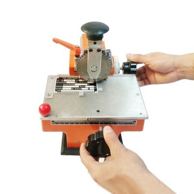 China High Performance Portable Manual Marking Machine For Metal Name Card Engraving Tools for sale