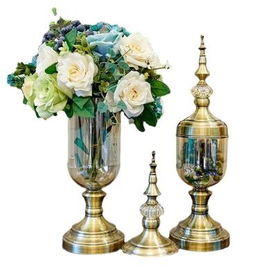 China Creative European glass transparent American luxury soft decoration Japandi vase home living room dining table for sale