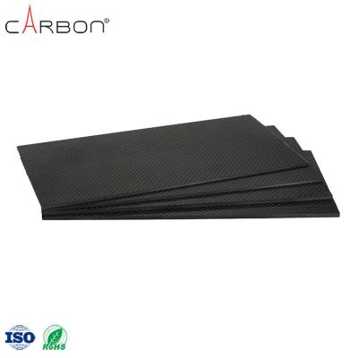 China Productos deportivos de corte CNC de hojas de fibra de carbono de baja densidad con un contenido de ceniza de 0.25 en venta