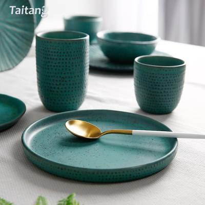 China Sustainable Wholesale Luxury Restaurant Porcelain Tableware Colored Ceramic Dinner Dishes for sale