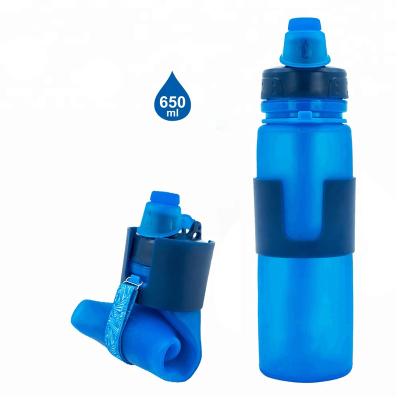 China Hot Selling Viable 650ml/22oz Folding Silicone Water Bottle With A Rotating Lid Small Folding Silicone Bottle for sale