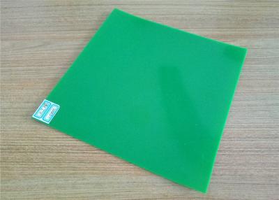 China Waterproof Green Width 8m HDPE Smooth Geomembrane for sale