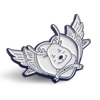 China Custom Wing Soft Enamel Lapel Pin Deer Pin Badges Custom Painted Cute Metal Badges Promotional Gifts for sale