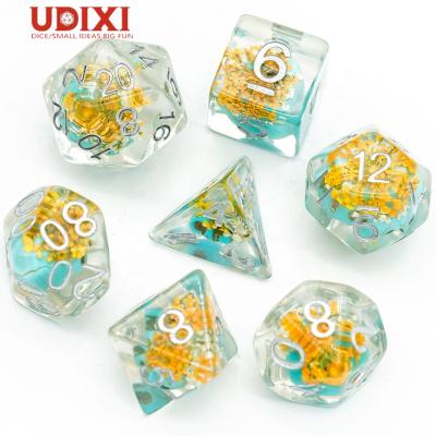 China Polyhedral Resin Udixi Resin DND RPG Dungeons And Dragons Carve With Skull&Flower for sale