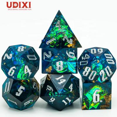 China Resin Udixi Edge Dies For Dungeons And Dragons DND RPG Resin Dies Set Black&Blue for sale