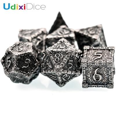 China Metal Dice 7 Pcs DND Metal Dice, Dagger Design Polyhedral Dice Set, For Role Playing Game D&D Dice MTG Pathfinde MEDA for sale