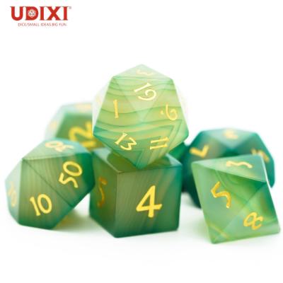 China Agate Gemstone Udixi Green Agate Gemstone Dice Dungeons and Dragons RPG DND Stone Dice for sale