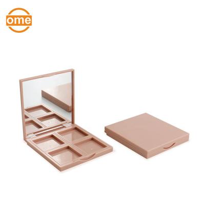 China Beautiful Style Makeup Square Empty Plastic Eyeshadow Palette Container Recyclable Blush Case for sale