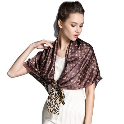 China Factory Direct Wholesale Popular Luxury Fashion Digital Printing 100% Pure Silk Square Scarf Custom Made for sale