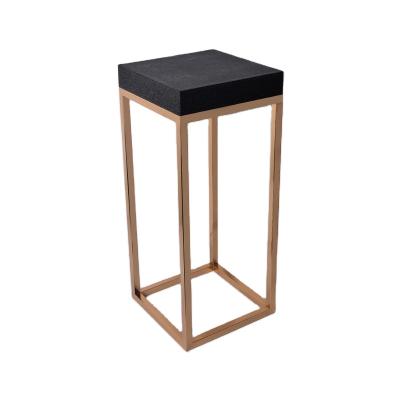 China Minimalist Wholesale Customization Simplicity Modern Lobby Office Metal Decorate Side Table for sale