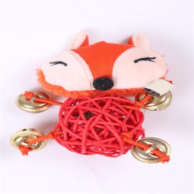 China Viable Slivervine Skins Fruit Cat Toy Fox Design Interactive Pet Cat Toys for sale