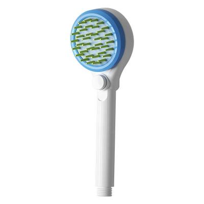 China Plastic Pet Combing Shower Sprayer, Water Sprinkler Massaging Brush for Dogs and Cats, Pet Grooming Bath Brush Bathing Tool for sale