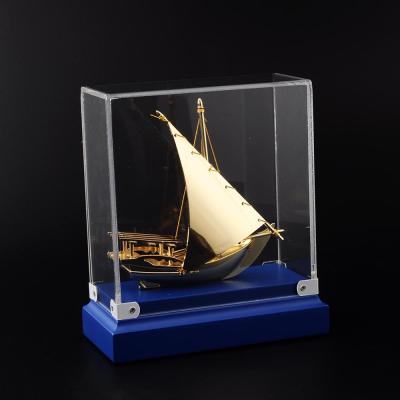 China New Popula Europe Custom Handcraft Miniature Metal Model Ship With Luxury Gift Box Sailing Gold Foil Boat Model Craft For Souvenir Gift for sale