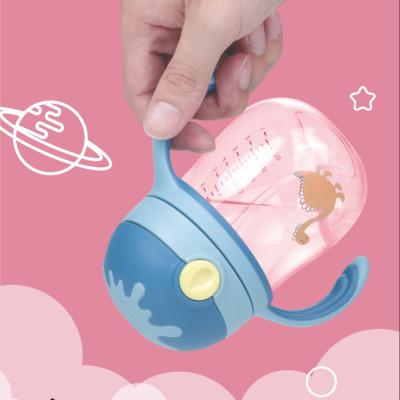 China 2021new Free Direct Selling 2021new Baby Drinking Cup Straw Bottle PP Silicone Viable Leak Proof Baby BPA Free Trainning Free for sale