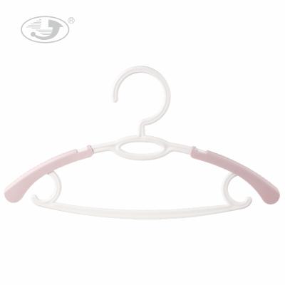 China Wholesale Minimalist Wholesale Minimalist Baby Kids Clothes Hangers Wet Dry Cute Pink Blue Pink Adjustable Clothes Drying Hanger for sale