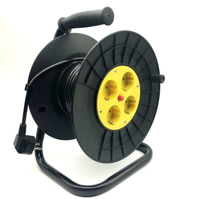 China Build Germany Typle 30m Sizes Retractable Cable Reel Extension Cable Power Reel With Power Switch for sale