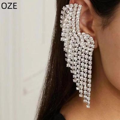 China FASHIONABLE Luxury Geometric Sector Alloy Alloy Banquet Sparkle Long Tassel Earrings Women Rhinestones Shape Jewelry for sale