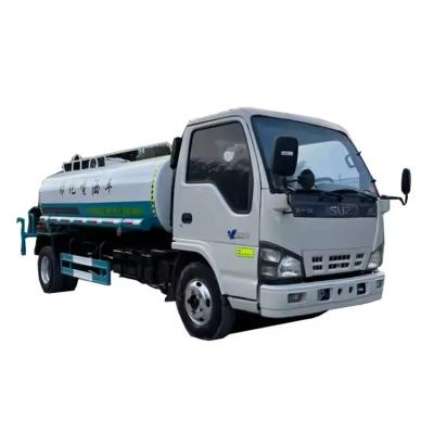 China 5000 Liter Water Truck with Water Purifier and Maximum Torque of 2000-2500Nm for sale