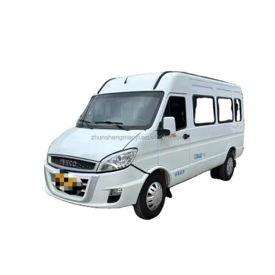 China 6-8L Engine Capacity Used Passenger Van for Touring Euro 4 Emission Standard for sale