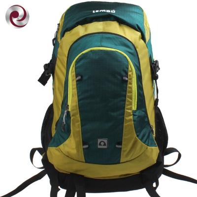 China camping & Custom lightweight large sports bag hiking hiking backpack mountain peak camping travel bagpack for sale