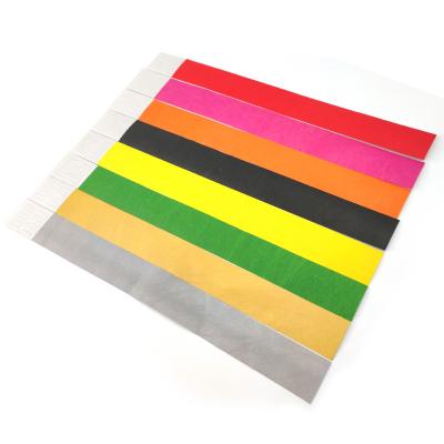 China Wholesale Custom Waterproof Tyvek Wristband Waterproof Paper Wristband For Events for sale