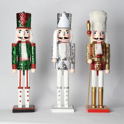 China Nutcracker 60CM Wooden Outdoor With European Style Large Tin Soldier Wooden Statue for sale