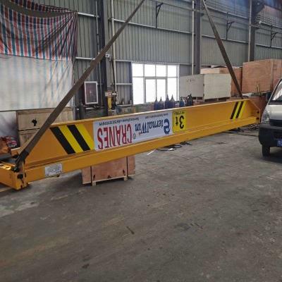 Cina Low Headroom Electric Overhead Travelling Crane 3 Ton Grab Overhead Crane in vendita