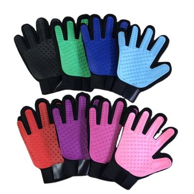 China Viable Custom Dog Cat Silicone Hair Remover Cleaning Brush Throwing Pet Grooming Glove for sale