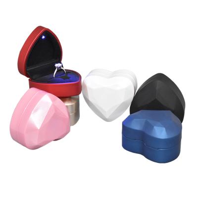 China Wholesale Plastic Painted Luxury Lovely Velvet Heart Shape Led Jewelry Boxes Packaging Engagement Ring Box for sale