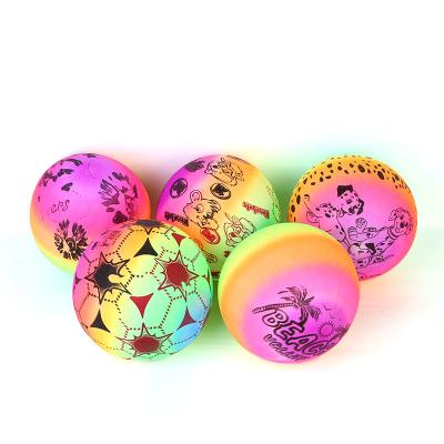 China Soft Outdoor Inflatable PVC Material Toy Balls with Rainbow Patterns for Kids to Play for sale