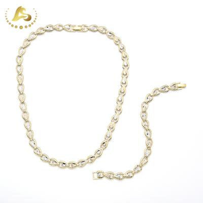 China Vintage 18K Gold Plated Jewelry Set , Copper Jewelry Necklaces And Bangle Bracelets Chain Sets for sale