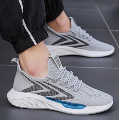 China Fashion Trend Fashion Breathable Non-slip Men's Daily Walking Style Jogging Casual Shoes Sneakers Shoes for sale