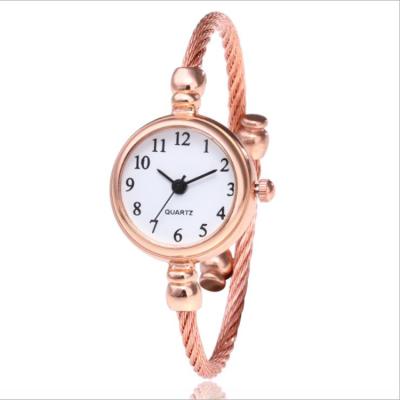 China UCHOME Women's Fashion Quartz Ladies Wristwatch Wholesaler Popular Woman Bracelet Watch for sale