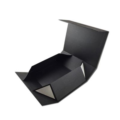 China Recycled Luxury Custom Black Magnetic Folding Materials Lid Closure Shoe Gift Cartons Box With Magnetic Closure for sale