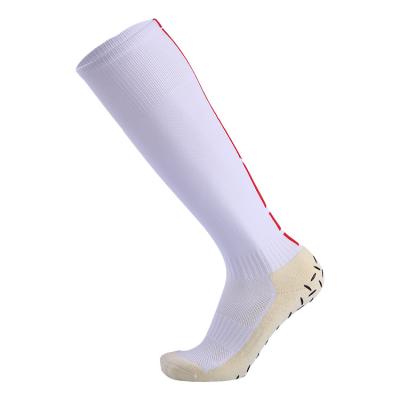 China Breathable basketball summber breathable cotton sports socks custom logo breathable wareproof sports anti slip sock for sale