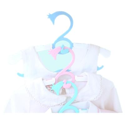 China Factory direct sales viable hangers for sale the swan design plastic hangers for kids clothes for sale