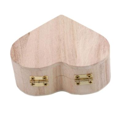 China China Storage Heart Shape Box Wooden Jewelry Wedding Gift Home Storage Bin Earrings Ring Box for sale