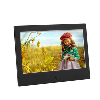 China Synchronize 7 Inch Metal Frame Mini LED Digital Photo Electric Picture Frame OEM Small Size Photo Frame With Video Loop for sale