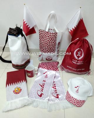 China Business Gift Qatar National Day Gift Flag Scarf Bag Hat for sale