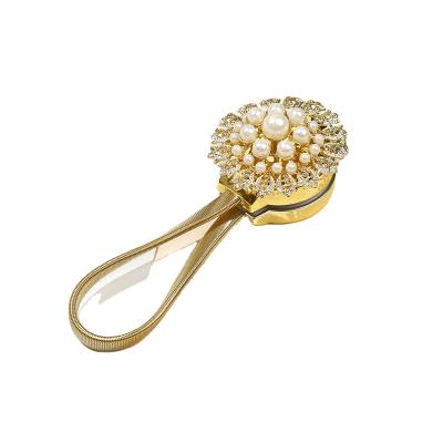 China Magnetic Flower Curtain Tiebacks Fashion Zinc Alloy Plastic Curtain Tiebacks for Home Decoration for sale